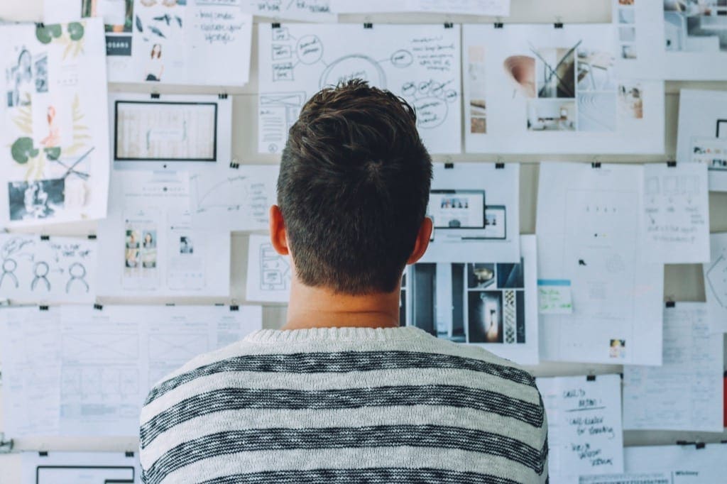 CurriculoPhotoByStartupStockPhotosFromPexels